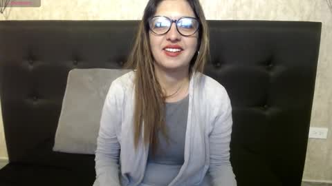 Snapshot of khatyusk chatting on October 19, 2025, 12:28 pm Khatyusk online show from October 19, 2025, 12:28 pm