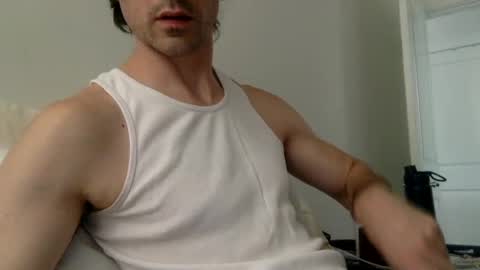 Snapshot of kheaven711 chatting on September 17, 2025, 7:04 pm Kheaven711 online show from September 17, 2025, 7:04 pm