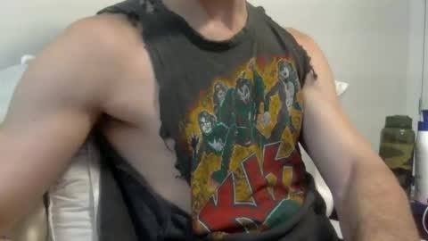 Snapshot of kheaven711 chatting on November 12, 2025, 6:52 pm Kheaven711 online show from November 12, 2025, 6:52 pm