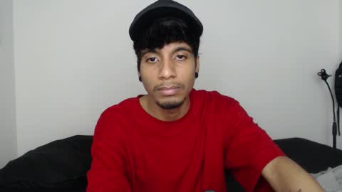 khevinlopezonig online show from December 4, 2025, 2:32 am