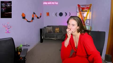 Snapshot of khloebeauty chatting on October 27, 2025, 8:13 pm khloebeauty online show from October 27, 2025, 8:13 pm