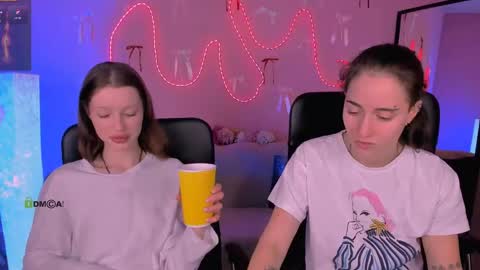 khloebeauty online show from March 20, 2026, 8:14 pm