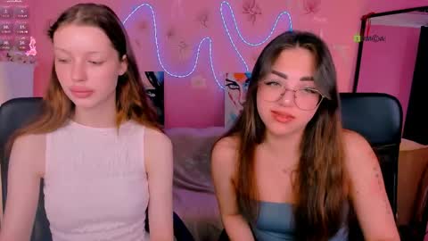 Snapshot of khloebeauty chatting on June 1, 2026, 6:04 am khloebeauty online show from June 1, 2026, 6:04 am