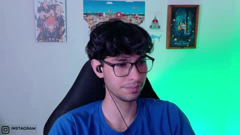 Snapshot of khozler_ chatting on May 10, 2026, 3:55 am khozler_ online show from May 10, 2026, 3:55 am