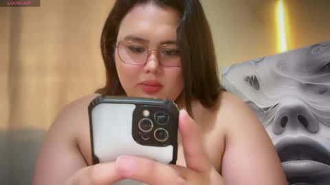 kiacum4u online show from May 1, 2026, 11:09 pm