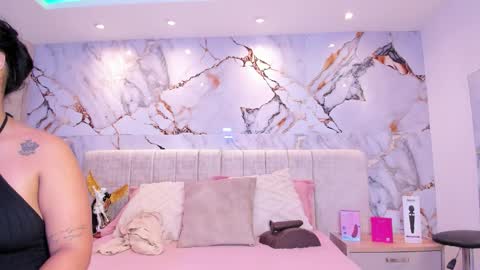    N         M online show from November 28, 2025, 11:24 am