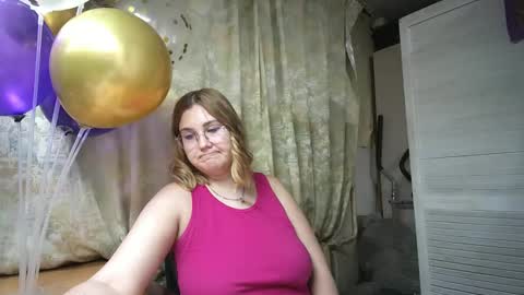 kianna_dior_ online show from February 8, 2025, 4:25 pm