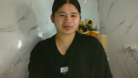 Your SweetGirl Ts online show from January 7, 2025, 3:02 pm