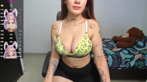 Evelyn online show from February 26, 2025, 11:37 pm