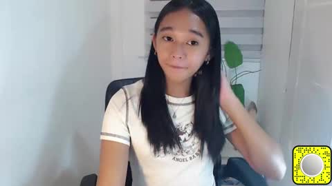 Snapshot of kiara_bedisa143 chatting on February 10, 2025, 10:30 pm i love bella online show from February 10, 2025, 10:30 pm
