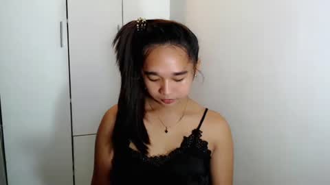 i love bella online show from October 26, 2025, 11:42 pm