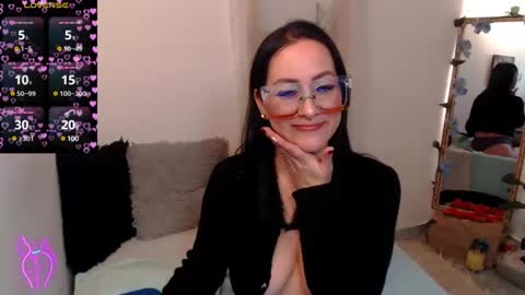 Kiara Bermont online show from February 11, 2025, 7:27 pm