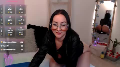 Kiara Bermont online show from March 11, 2025, 7:03 pm