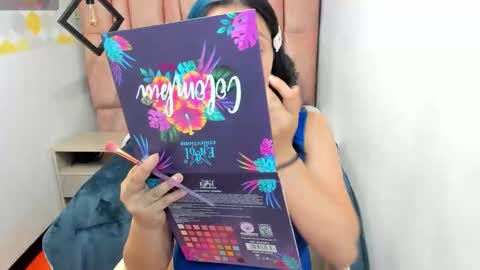 Snapshot of kiara_cruz__ chatting on October 16, 2025, 8:21 pm kiara Cruz online show from October 16, 2025, 8:21 pm