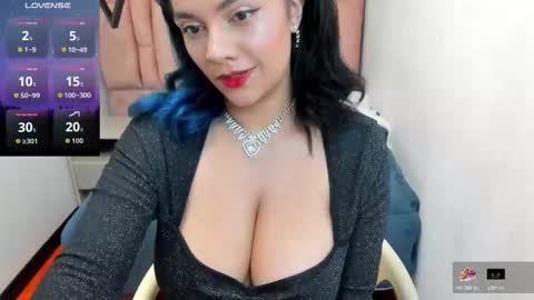 Snapshot of kiara_cruz__ chatting on October 20, 2025, 8:42 pm kiara Cruz online show from October 20, 2025, 8:42 pm