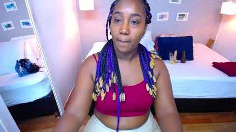 Kiara online show from January 6, 2025, 1:52 pm