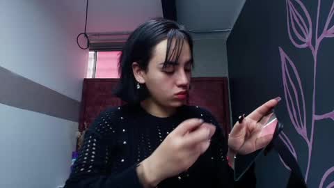 KIARA FOX online show from April 27, 2026, 9:02 pm