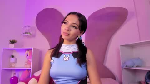 Kiara online show from September 11, 2025, 12:38 pm