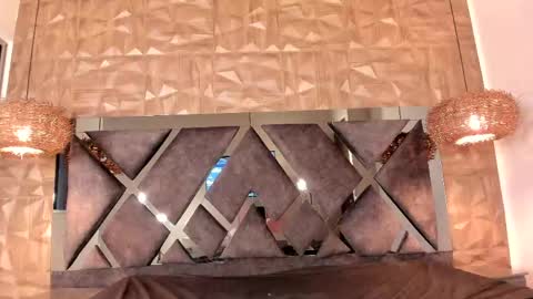 kiara_velvet__ online show from May 8, 2026, 5:13 am