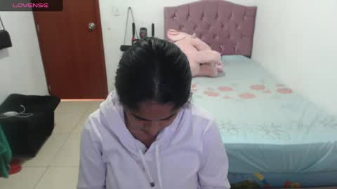 Kiara online show from December 6, 2024, 3:22 pm