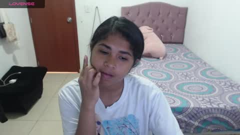 Kiara online show from February 18, 2025, 6:04 pm