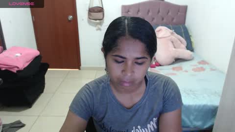 Kiara online show from September 12, 2025, 5:57 pm