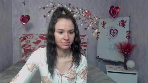 Snapshot of kiaracriegs chatting on February 16, 2026, 7:10 pm Kara online show from February 16, 2026, 7:10 pm