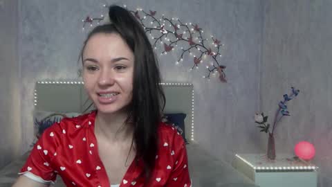 Snapshot of kiaracriegs chatting on February 23, 2026, 6:49 pm Kara online show from February 23, 2026, 6:49 pm