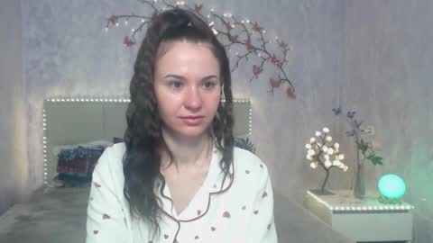 Snapshot of kiaracriegs chatting on March 25, 2026, 6:25 pm Kara online show from March 25, 2026, 6:25 pm