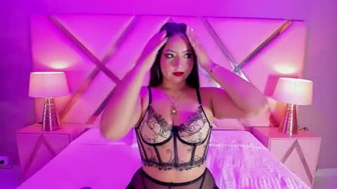 Kiara online show from February 5, 2026, 11:59 am