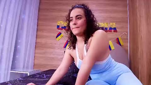Snapshot of kiaralopez_ chatting on June 25, 2026, 3:06 am kiaralopez_ online show from June 25, 2026, 3:06 am