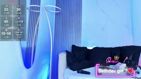 kiaratentation online show from December 22, 2025, 8:06 pm