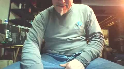 Snapshot of kick_1_down chatting on January 2, 2025, 5:14 am kick_1_down online show from January 2, 2025, 5:14 am