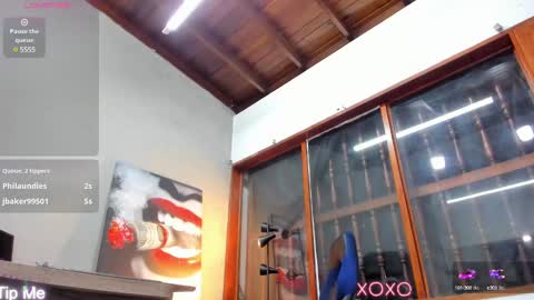 Snapshot of kieran_derek chatting on February 19, 2025, 6:33 am Kieran Derek online show from February 19, 2025, 6:33 am