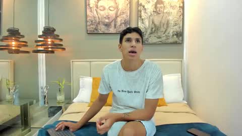 Kieran Derek online show from November 5, 2025, 3:17 am