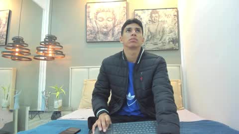 Snapshot of kieran_derek chatting on January 8, 2026, 3:20 am Kieran Derek online show from January 8, 2026, 3:20 am