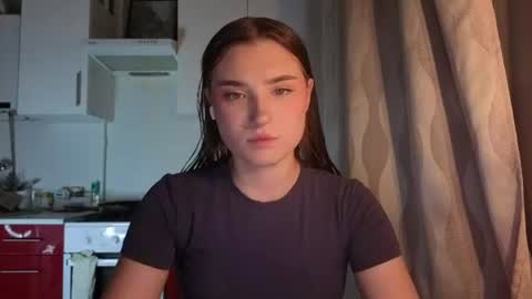 Ola my name is Lissa  Lets hit 10 Thumbs Up together   online show from June 23, 2026, 6:50 pm