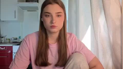 Ola my name is Lissa  Lets hit 10 Thumbs Up together   online show from June 24, 2026, 12:15 pm