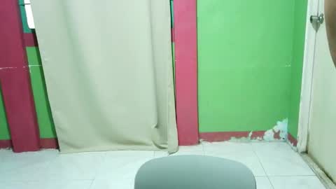 Snapshot of kigkigkig chatting on March 8, 2026, 2:04 am Amara online show from March 8, 2026, 2:04 am