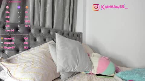 INSTAGRAM Kiannaweb  online show from March 3, 2025, 5:31 am