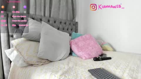 INSTAGRAM Kiannaweb  online show from March 12, 2025, 2:30 am