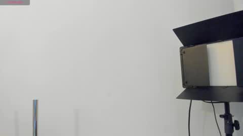 Snapshot of kiim01 chatting on October 26, 2025, 5:30 pm kiim01 online show from October 26, 2025, 5:30 pm