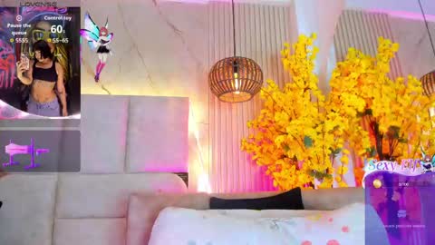 kiim01 online show from May 3, 2026, 4:46 pm