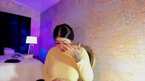 Snapshot of kiim_taaylor chatting on December 5, 2024, 11:49 am Kim online show from December 5, 2024, 11:49 am