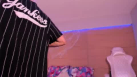 kiimcooperr online show from October 26, 2025, 1:06 pm