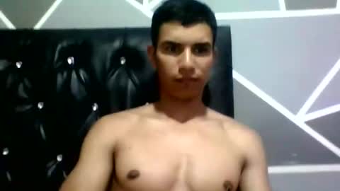 Snapshot of kike_salazar chatting on October 12, 2025, 6:07 pm kike_salazar online show from October 12, 2025, 6:07 pm