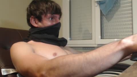 Kikelargo22 online show from July 8, 2026, 7:29 pm