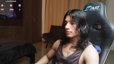 kikeruiz 19 online show from December 16, 2024, 12:37 am
