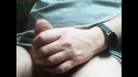 Kikibe online show from February 2, 2025, 11:00 pm