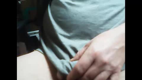 Kikibe online show from February 4, 2025, 2:07 am